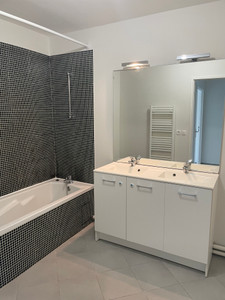 French property for sale in Bègles, Gironde - €240,450 - photo 6