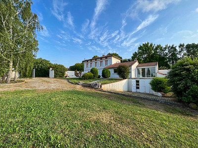 French property for sale in Castex, Ariège - €387,000 - photo 14