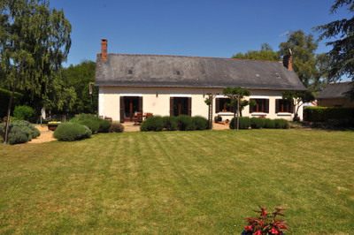 Maison à vendre à Baugé-en-Anjou, Maine-et-Loire, Pays de la Loire, avec Leggett Immobilier