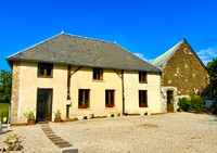 Maison à vendre à Neuilly-le-Vendin, Mayenne - 190.250 € - photo 1
