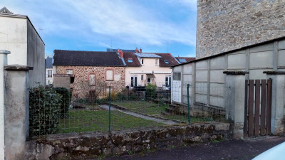 French property for sale in Limoges, Haute-Vienne - €53,000 - photo 3