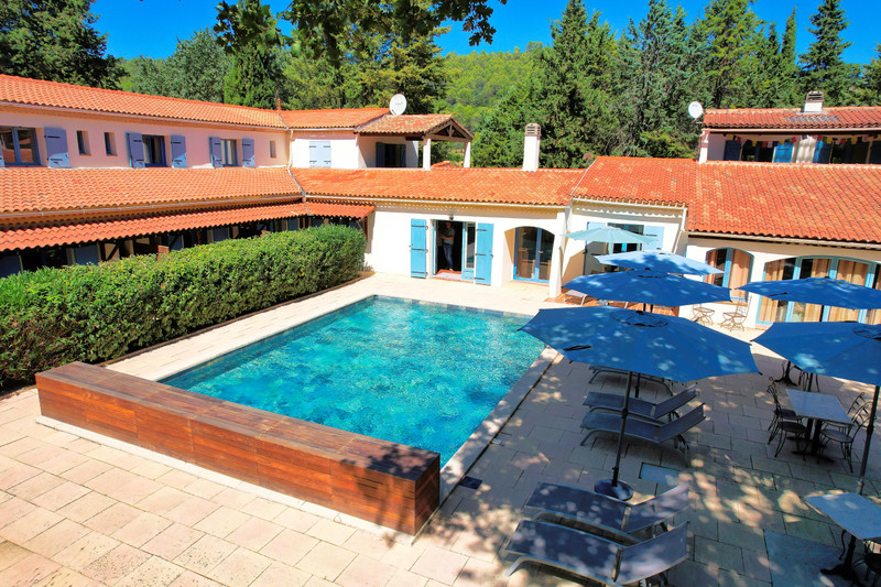 French property for sale in Le Val, Var - €1,490,000 - photo 1
