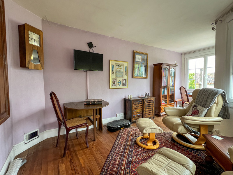French property for sale in Lauzun, Lot-et-Garonne - €288,900 - photo 7