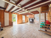 Maison à vendre à Pougne-Hérisson, Deux-Sèvres - 130.800 € - photo 3