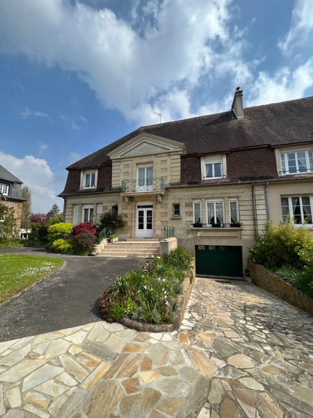French property for sale in Condé-en-Normandie, Calvados - €328,600 - photo 2