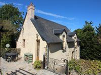 French property for sale in Athée, Mayenne - photo 9