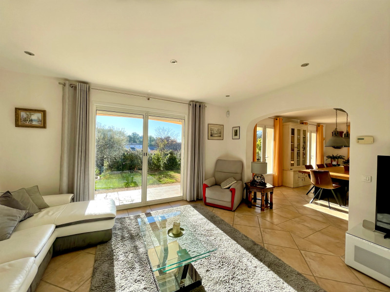 French property for sale in Flayosc, Var - €895,000 - photo 5