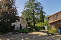 Maison à vendre à La Mothe-Saint-Héray, Deux-Sèvres - 249 500 € - photo 2
