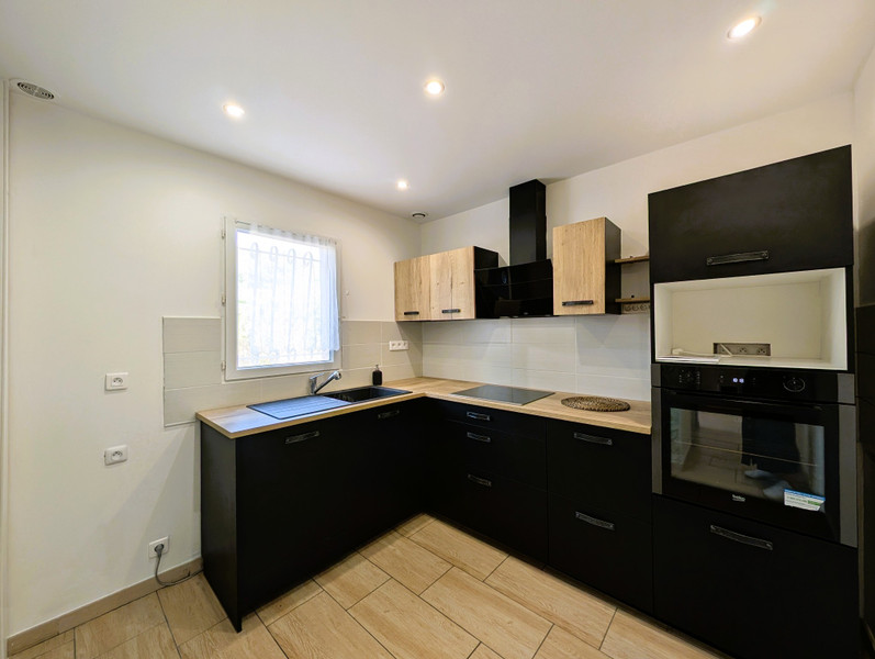 French property for sale in Rochefort-du-Gard, Gard - €295,000 - photo 3