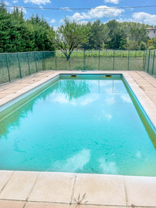 French property for sale in Saint-Antonin-du-Var, Var - €363,500 - photo 2