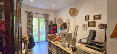 French property for sale in Maule, Yvelines - €850,000 - photo 13