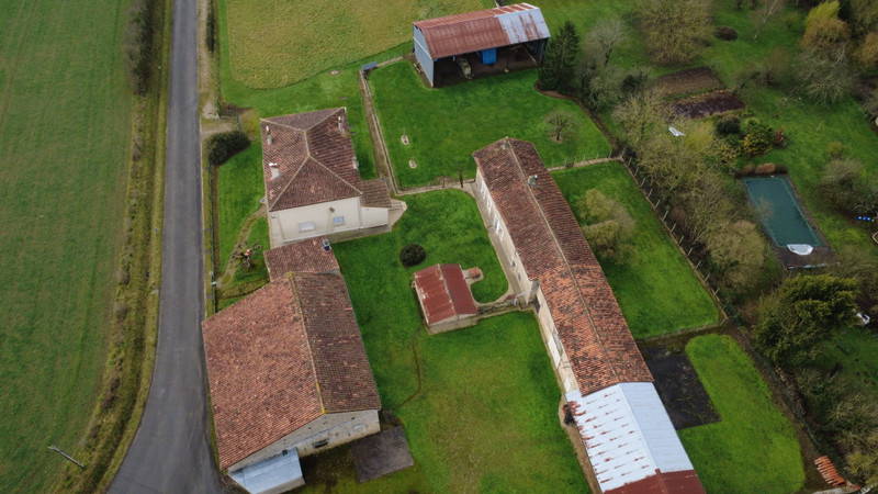 Propriété à vendre à Raix, Charente - 199 900 €