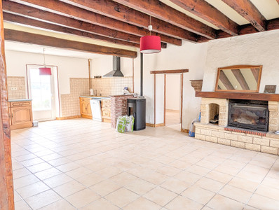 French property for sale in Saint-Hilaire-la-Treille, Haute-Vienne - €134,000 - photo 4