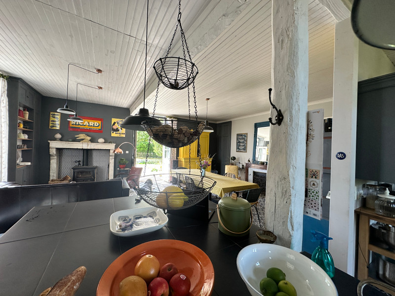 French property for sale in Bresdon, Charente-Maritime - €385,000 - photo 14