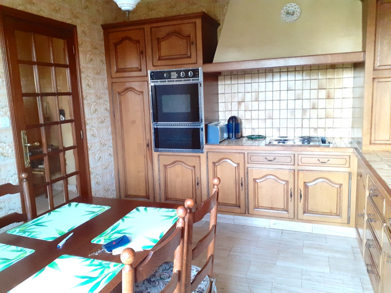 French property for sale in Mayenne, Mayenne - €296,500 - photo 6
