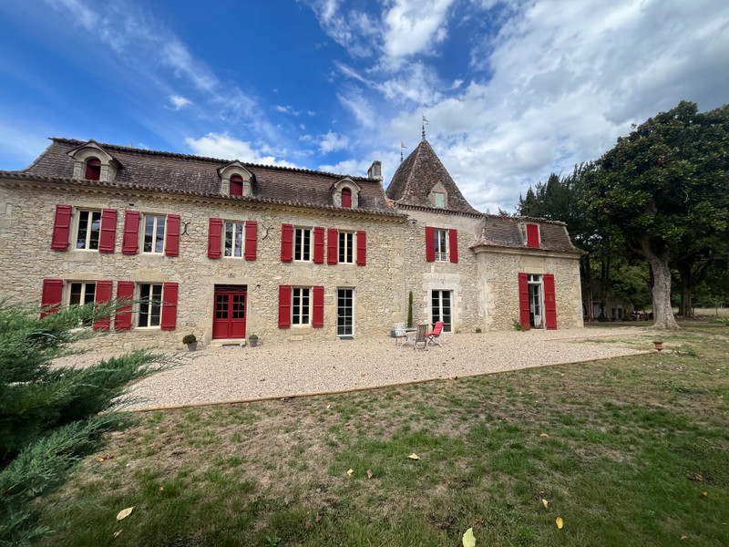 Propriété à vendre à Fougueyrolles, Dordogne - 1 356 800 €