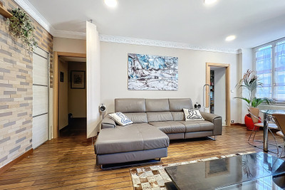 French property for sale in Nice, Alpes-Maritimes - €499,000 - photo 2