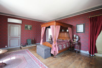 Maison à vendre à Saint-Fraigne, Charente - 899.000 € - photo 9