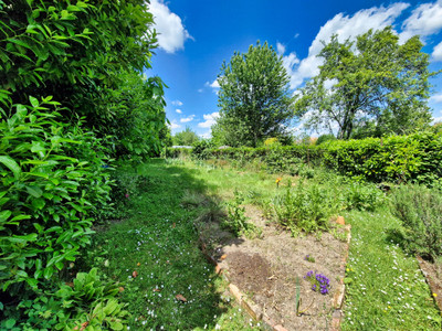 French property for sale in Manot, Charente - €147,000 - photo 11