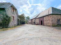 Maison à vendre à Saint-Julien-le-Vendômois, Corrèze - 295.000 € - photo 2