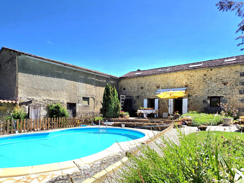 French property for sale in Calès, Dordogne - €299,999 - photo 1