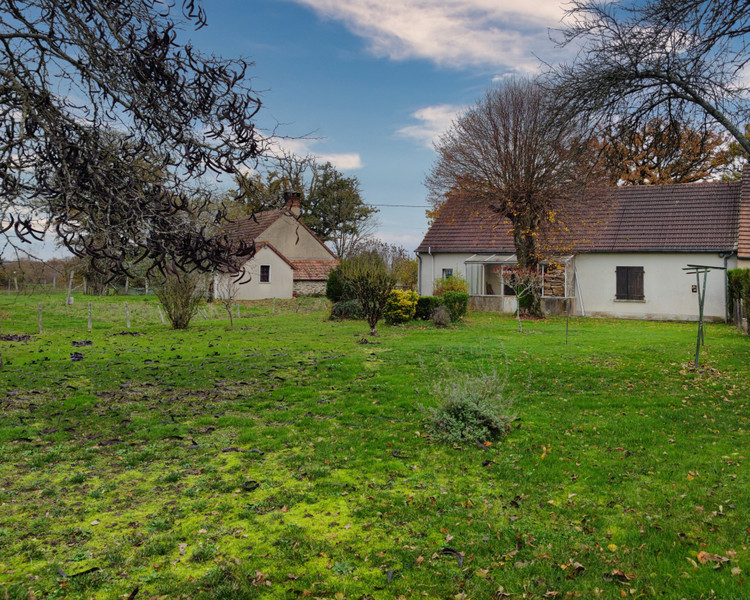 French property for sale in Mailhac-sur-Benaize, Haute-Vienne - €49,500 - photo 2
