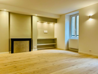 French property for sale in Annecy, Haute-Savoie - €367,000 - photo 6