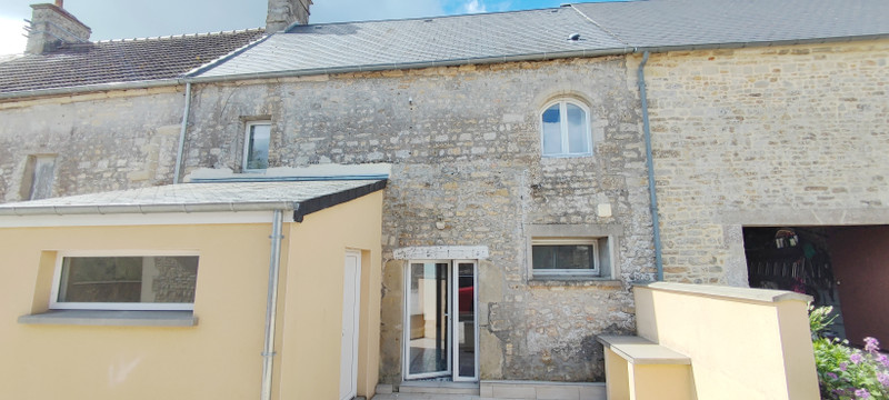 French property for sale in Sainte-Marie-du-Mont, Manche - €264,900 - photo 0