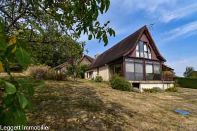 Maison à vendre à Juillac, Corrèze, Limousin, avec Leggett Immobilier