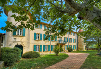 Chateau à vendre à Apt, Vaucluse - 2.635.000 € - photo 1