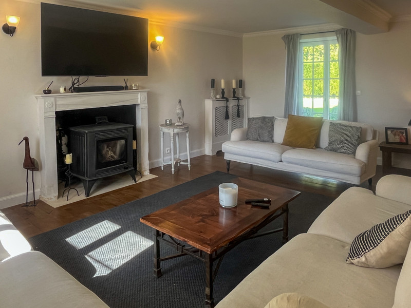 French property for sale in Villefagnan, Charente - €275,000 - photo 1