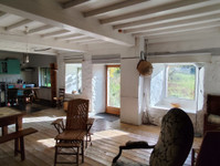 Maison à vendre à Champs-sur-Tarentaine-Marchal, Cantal - 258.000 € - photo 4