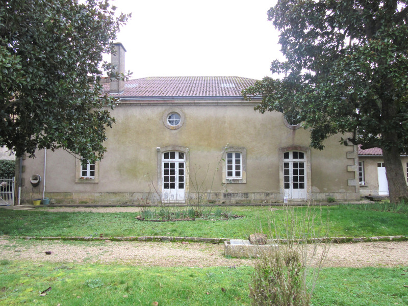 French property for sale in Gençay, Vienne - €388,500 - photo 9
