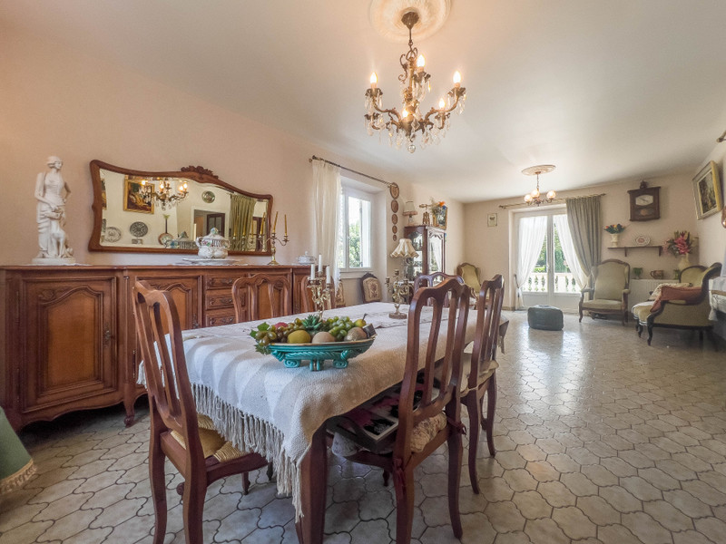 French property for sale in Puymoyen, Charente - €273,000 - photo 7