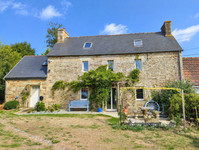 Propriété à vendre à Loguivy-Plougras, Côtes-d'Armor - 267 500 € - photo n°1