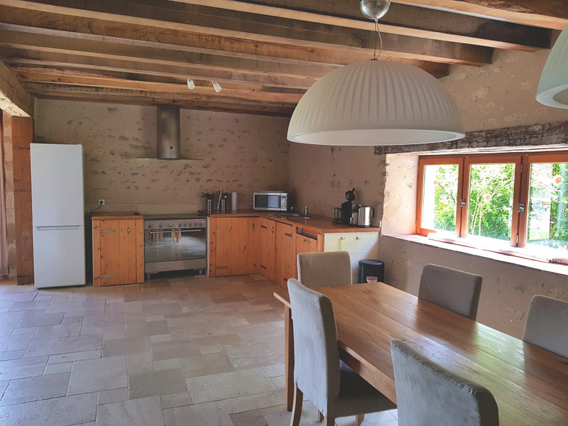 French property for sale in Lignac, Indre - &#8364;445,200 - photo 5