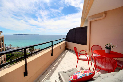 Appartement à vendre à Cannes La Bocca, Alpes-Maritimes, PACA, avec Leggett Immobilier