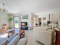 Maison à vendre à Rochefort-du-Gard, Gard - 625 000 € - photo 2