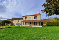 Propriété à vendre à Melle, Deux-Sèvres - 239 800 € - photo n°1