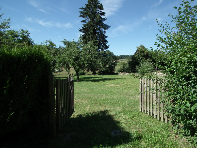 French property for sale in Auzances, Creuse - &#8364;34,600 - photo 5