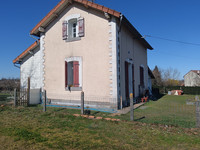 Maison à vendre à Availles-Limouzine, Vienne - 84.000 € - photo 10