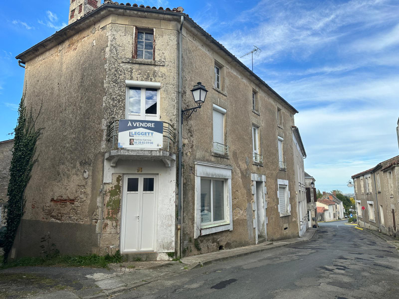 Maison à vendre à La Caillère-Saint-Hilaire, Vendée - 66 600 € - photo 1