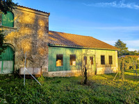 Maison à vendre à Coulonges-sur-l'Autize, Deux-Sèvres - 418 000 € - photo 9