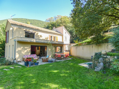 Maison à vendre à Nyons, Drôme, Rhône-Alpes, avec Leggett Immobilier