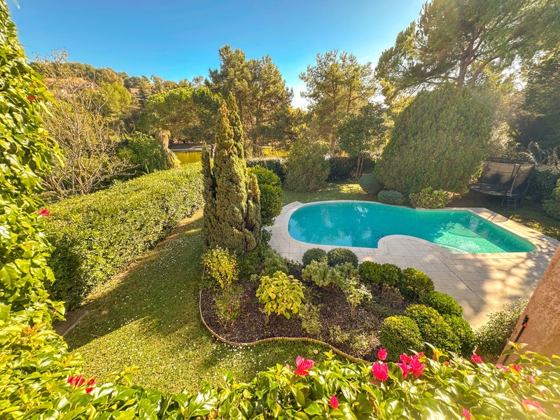 French property for sale in Villeneuve-Loubet, Alpes-Maritimes - €1,095,000 - photo 3