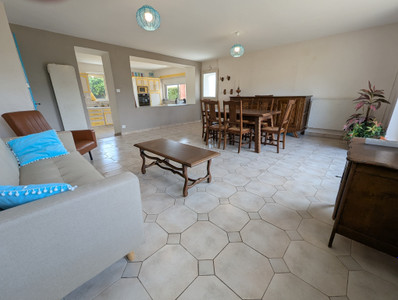 French property for sale in Mauges-sur-Loire, Maine-et-Loire - €330,000 - photo 6