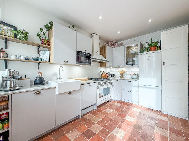 French property for sale in Villejuif, Val-de-Marne - €590,000 - photo 4