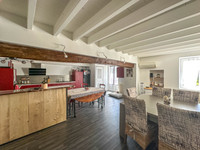 Maison à vendre à Authon-Ébéon, Charente-Maritime - 230.000 € - photo 6