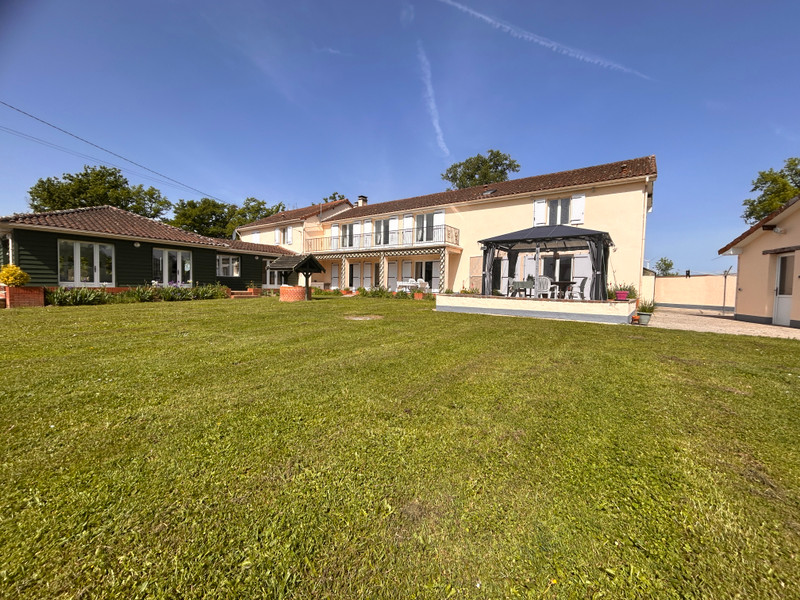 French property for sale in La Bazeuge, Haute-Vienne - €364,500 - photo 5