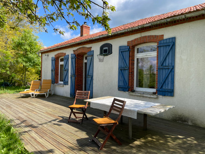 French property for sale in Grosbreuil, Vendée - €253,600 - photo 4
